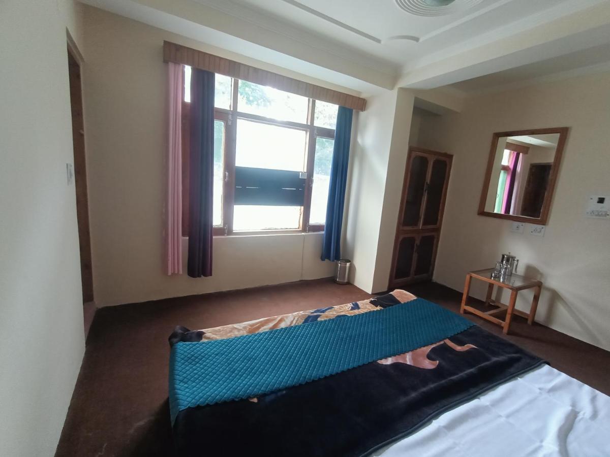 Rashpa Cottage Manāli エクステリア 写真