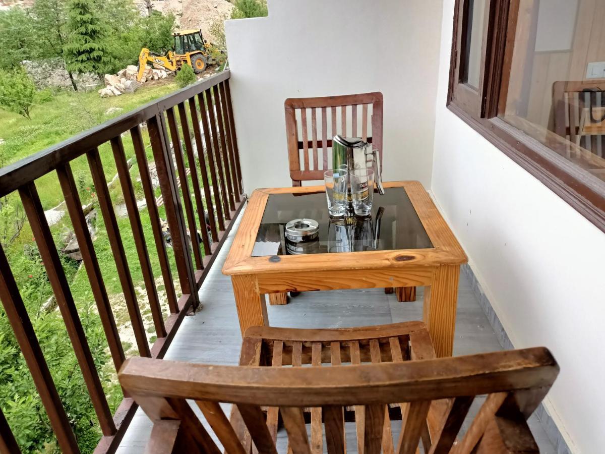 Rashpa Cottage Manāli エクステリア 写真